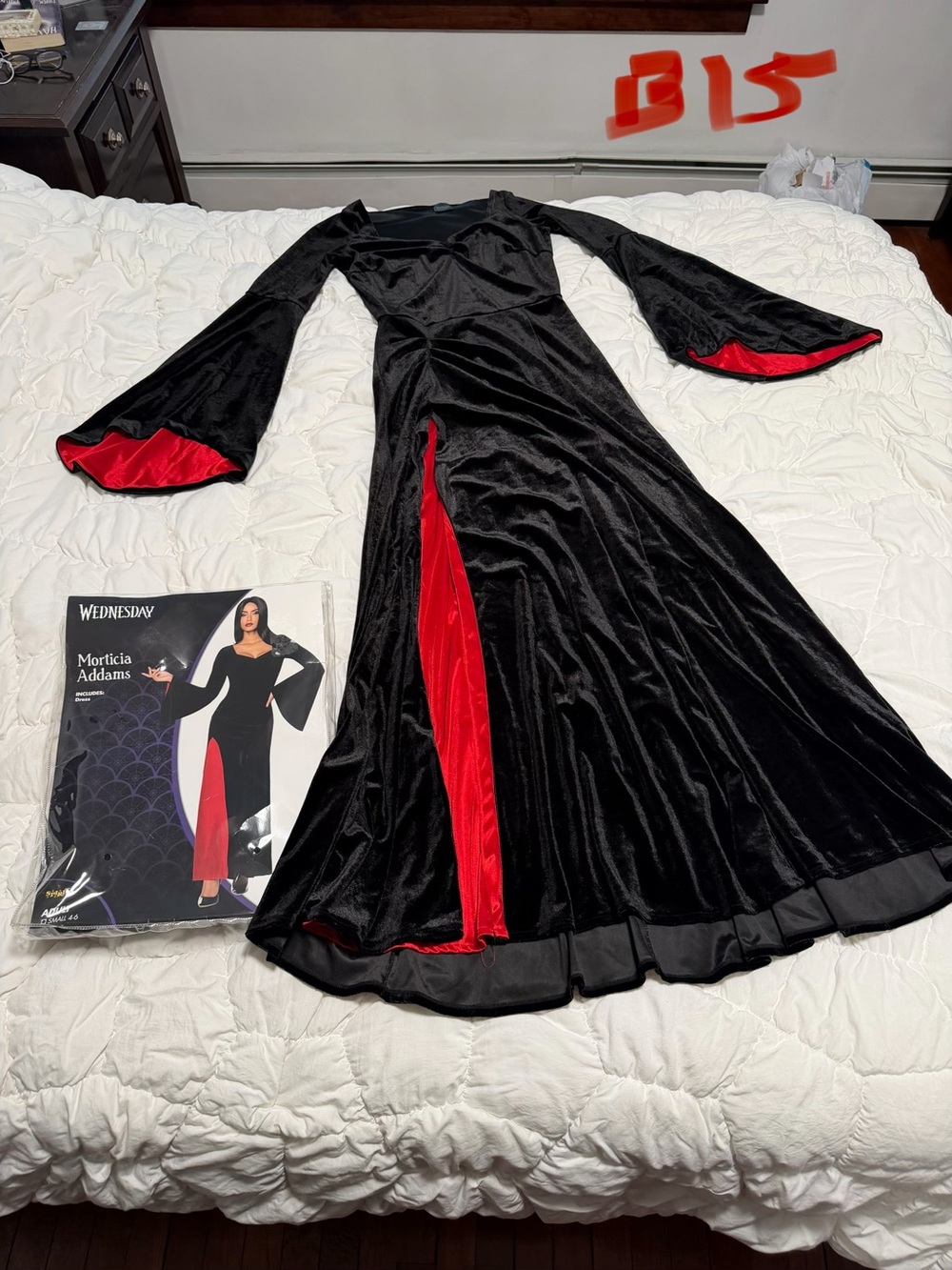 Womens Wednesday Morticia Addams costume S 4-6
